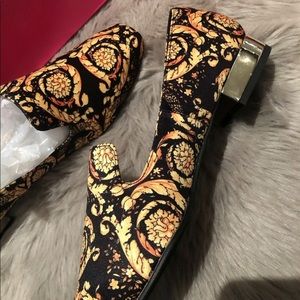 Baroque Print Loafers with Gold Heel